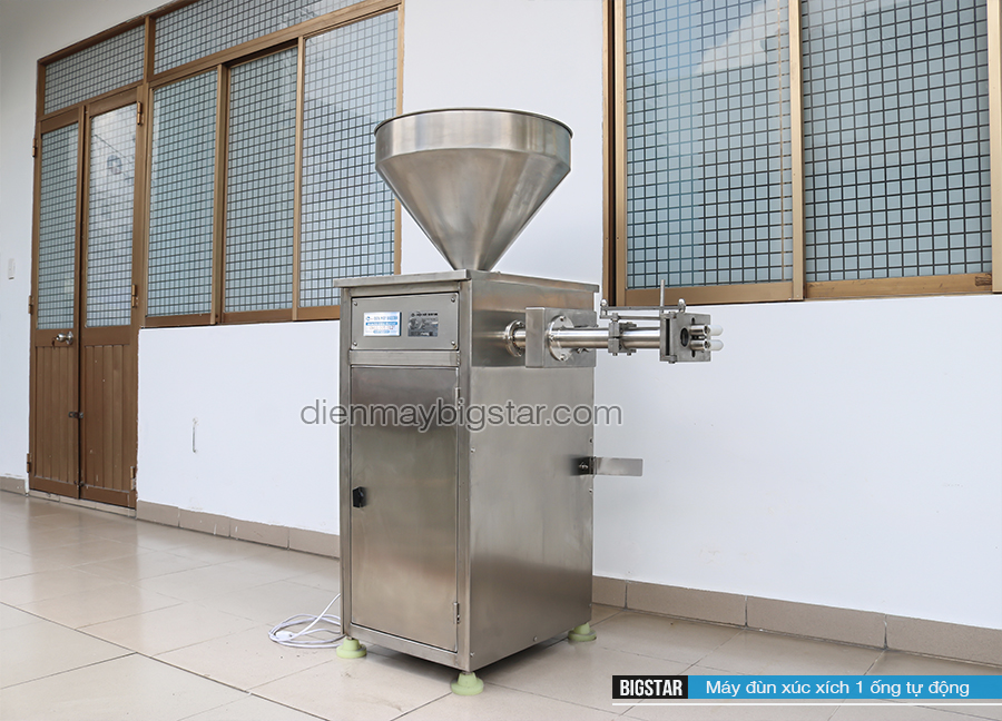 Máy đùn xúc xích tự động