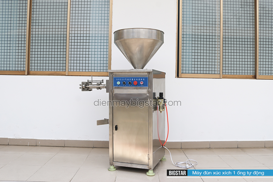 Máy đùn xúc xích tự động